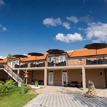 Apartmani "Roshu" Soko Banja Εξωτερικό φωτογραφία
